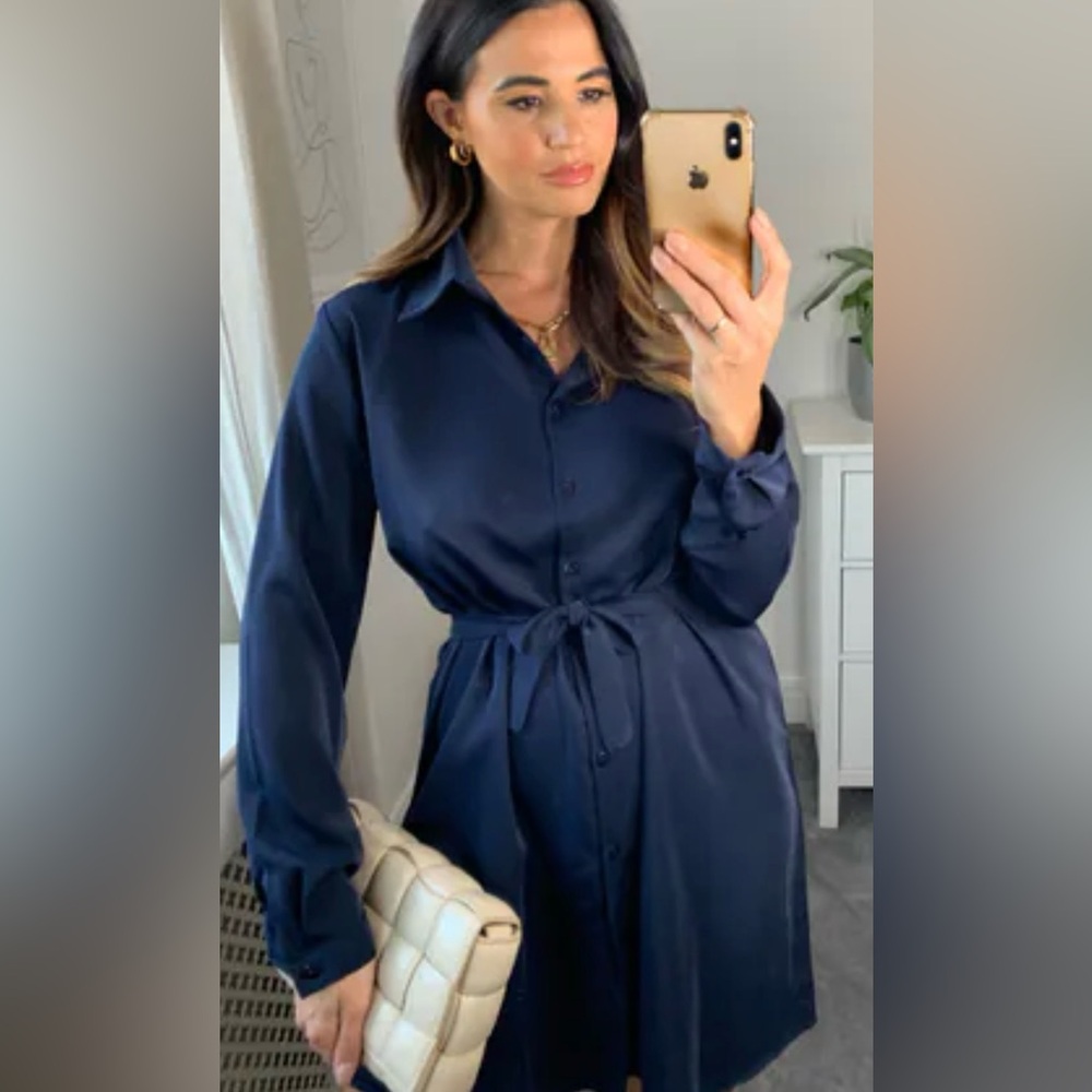 House of Harlow 1960 Elegant Navy Blue Shirt Dress Sz M pockets
